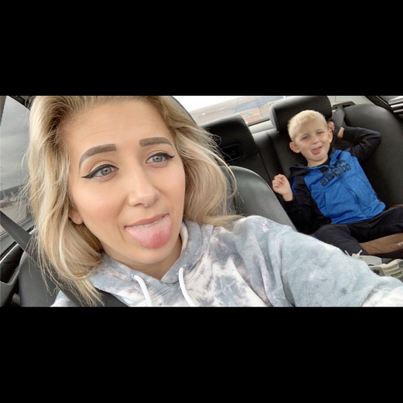 Come say hi! - Picture 3 of 4